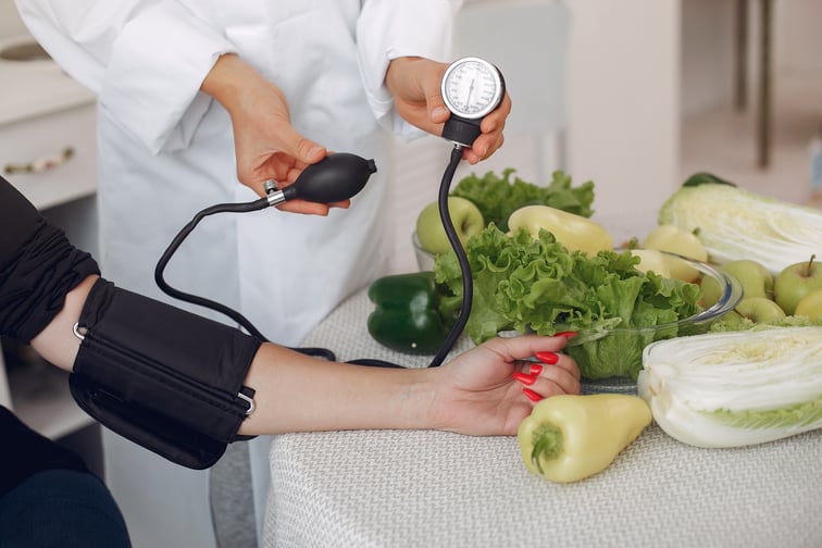 Diabetes y dislipidemia: Metas intensivas y nuevas fronteras en 2026